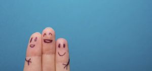 three smiling fingers-Parkinson's Movement